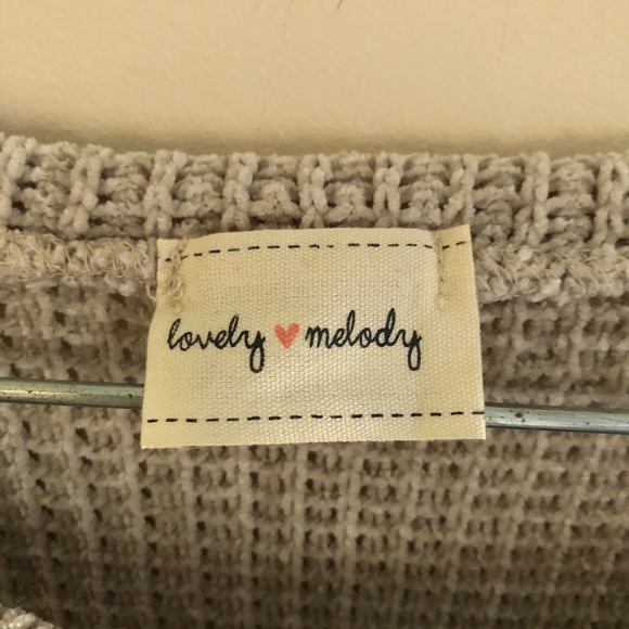 Lovely Melody Maroon and Gray Colorblocked Chenille Sweater - Picture 4 of 4